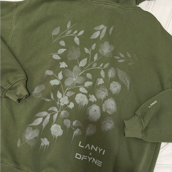 Dfyne Tops - DFYNE X LANYI HOODIE
